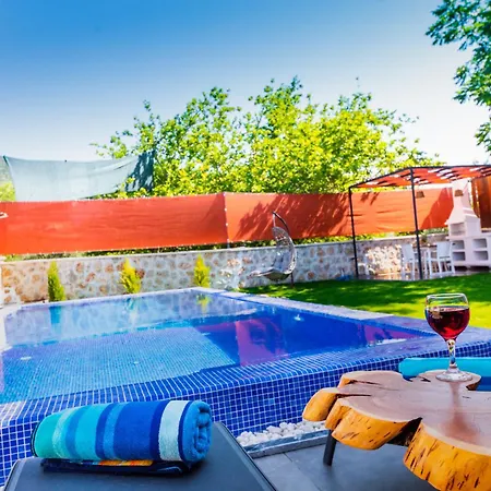 Su Perisi Villa